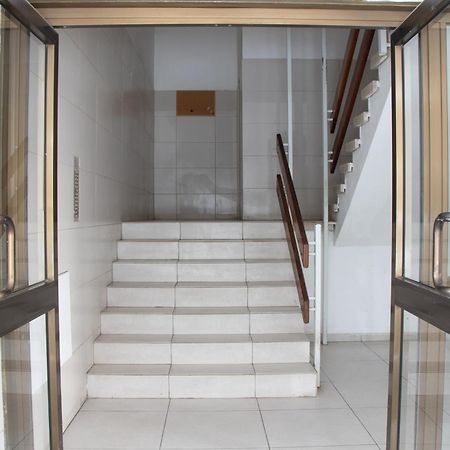 Apartment,Near The Beach Pinikoudes Ларнака Екстериор снимка